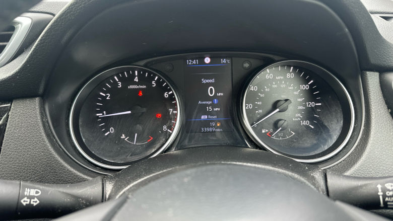 Nissan Qashqai 1.3 DiG-T Acenta Premium 5dr Petrol Hatchback